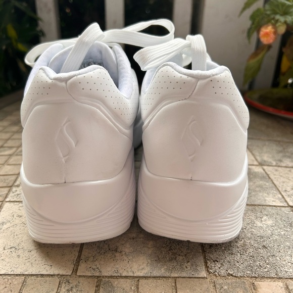 Skechers Uno Stand On Air Classic White Athletic Shoes sz 7 - Picture 4 of 5